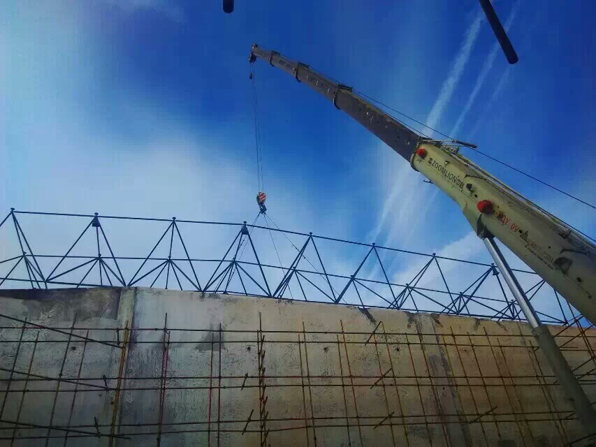 泰安大跨度空间结构优选网架结构